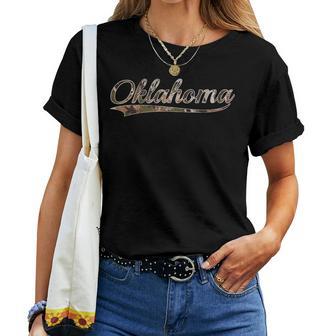 Oklahoma Usa Camouflageintage Inspired Distressed Camo T-shirt femme - Cadeauxyz