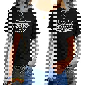 Promoted To Grandma Est 2026 New Grandma To Be 2026 Maglietta da donna - Novitaregali