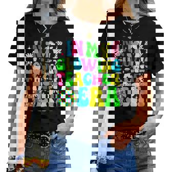 Retro Groovy In My Glowing Teacher Era Happy Teacher's Day Women T-shirt - Thegiftio