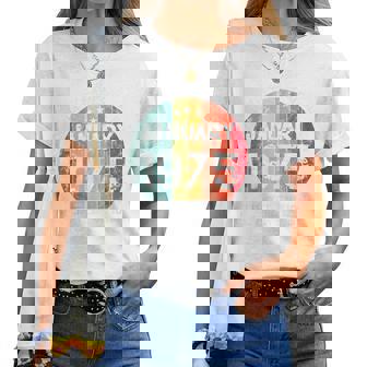 1975年1月以来絶対に素晴らしい男性と女性の誕生日。 レディースTシャツ - Kawaiitshirt