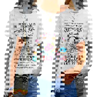 In My Dream World Fabric Is Free Quilting Makes You Thin Women T-shirt - Thegiftio