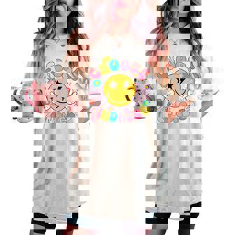 Cute Choose Kindness Groovy Smile Face Inspirational Be Kind Women's Oversized Comfort T-shirt | Mazezy