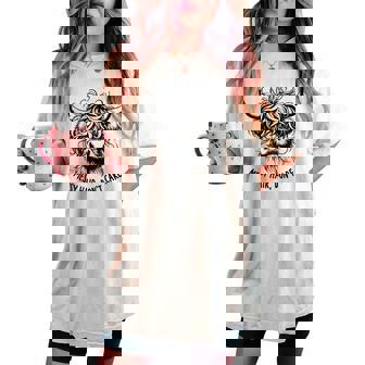 Highland Cow Messy Hair Don't Care Women's Oversized Comfort T-shirt - Thegiftio