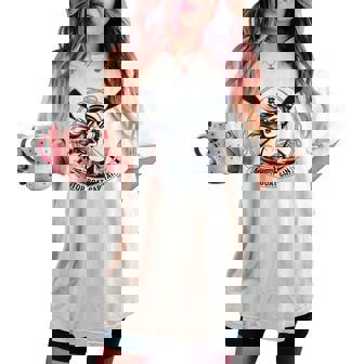 Motor Boat Captain Chummy Pontoon Boating Women's Oversized Comfort T-shirt - Monsterry