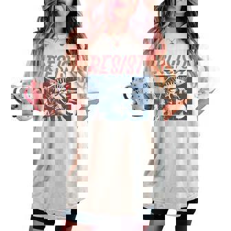 Resist Statue Liberty Bubblegum Protest Equality Women Women's Oversized Comfort T-shirt | Mazezy