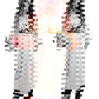 Retro Black Cats Fall Autumn Vibe Leaves Falling Women's Oversized Comfort T-shirt - Seseable