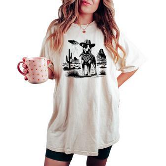 Vintage Heeler Ufo Western Cowboy Australian Cattle Dog Mom Women's Oversized Comfort T-shirt | Mazezy