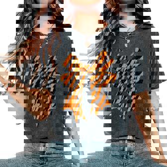 Coquette Bow Tiger Print For Girls Tiger Pattern Mom Women's Oversized Comfort T-Shirt - Monsterry