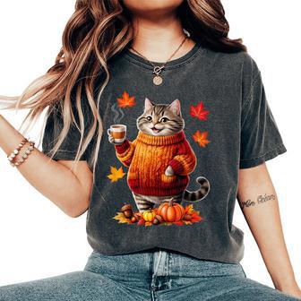 Cozy Cat With Sweater Fall Graphic Women's Oversized Comfort T-Shirt - Thegiftio UK