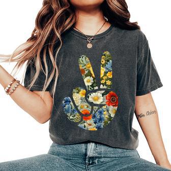 Elegant Silhouette Wildflowers Floral Peace Sign Hand Women's Oversized Comfort T-Shirt - Thegiftio UK