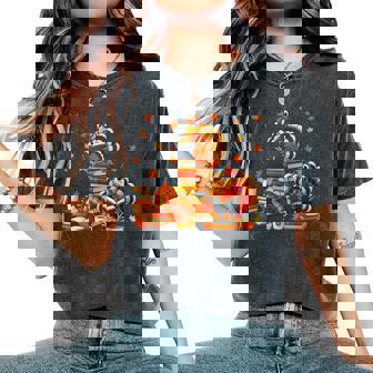 Turkey Read Books Reading Fall Thanksgiving Teacher Women's Oversized Comfort T-Shirt - Thegiftio