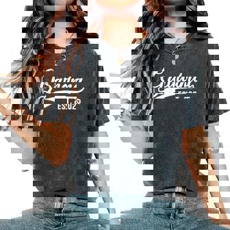 Grandma 2025 Rétro Grandma Est 2025 T-shirt oversize confortable pour femme - Cadeauxyz