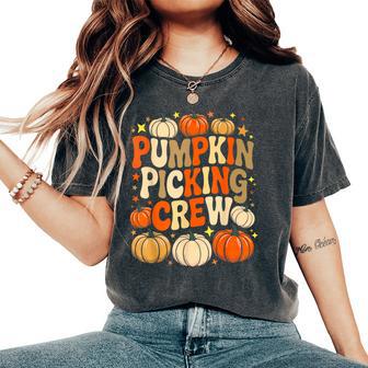 Groovy Pumpkin Picking Crew Matching Family Autumn Women's Oversized Comfort T-Shirt - Thegiftio UK