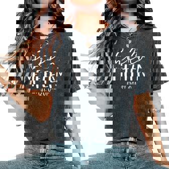 Hello Fifn Est 2010 15Th Birthday Girl 15-Year-Old Women's Oversized Comfort T-Shirt - Thegiftio