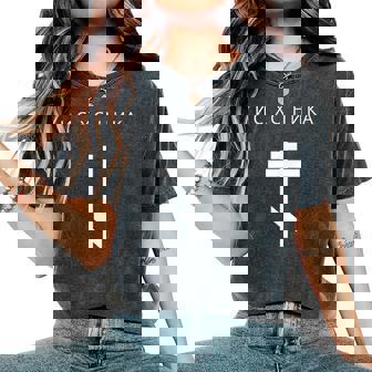 Ic Xc Nika Orthodox Cross Minimalist Christian Cyrillic Women's Oversized Comfort T-Shirt | Seseable FR