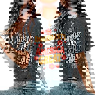 Immigrants Make America Great Retro Floral Women's Oversized Comfort T-Shirt | Seseable UK