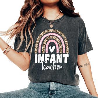 Maestra Infantil De Regreso A La Escuela Maestra De Guardería Rainbow Camiseta extragrande cómoda para mujer - Regaloses