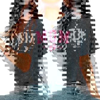 Mom Est 2026 Pink Baby Feet First Time Girl Mommy Women's Oversized Comfort T-Shirt - Monsterry