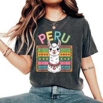 Peru Llama Peruvian Roots Peru Heritage Women's Oversized Comfort T-Shirt | Mazezy