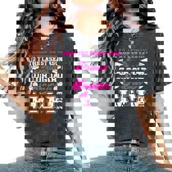 Proud Color Guard Senior Mom 2026 Senior Color Guard Mama Women's Oversized Comfort T-Shirt | Seseable FR