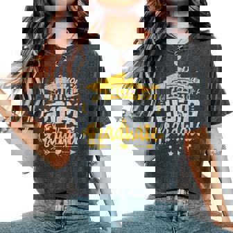 Proud Mom Of A 2026 Graduate Grad Senior Graduation Mother Women's Oversized Comfort T-Shirt | Seseable CA