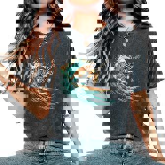 Sea Turtle Surfing Ocean Sea Turtle Ocean Sea Animal Lover Women's Oversized Comfort T-Shirt - Thegiftio