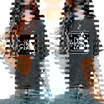 ザ・ホース・フェイス The Horse Face 午年 馬【十二支 干支】2026年 ブランド パロディ レディースオーバーサイズコンフォートTシャツ - Kawaiitshirt