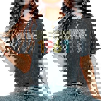 ヴィンテージ 1961年 レトロ 60歳 60歳 誕生日プレゼント 男性 女性 レディースオーバーサイズコンフォートTシャツ - Kawaiitshirt