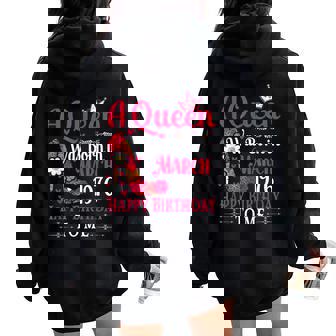 49歳の誕生日 ハイヒール A Queen Was Born In 3月 1976 レディース オーバーサイズ パーカー バックプリント - Kawaiitshirt