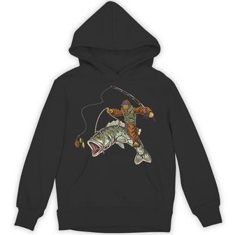 Largemouth Bass Fishing Bigfoot Fisherman Hoodie - Thegiftio UK