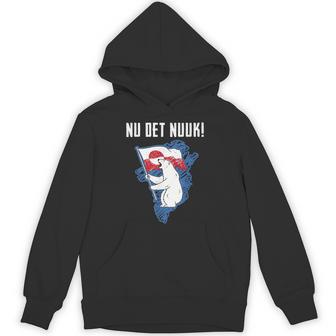 Nu Det Nuuk Greenlanders I Stand With Greenland Hoodie - Thegiftio UK