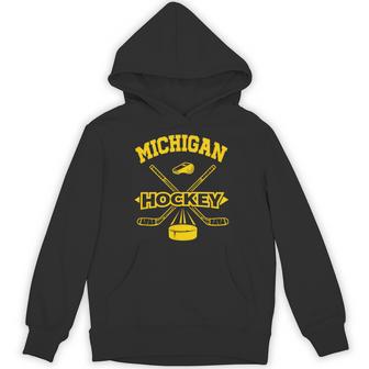 Vintage Michigan Hockey Retro-Style Hoodie - Thegiftio UK
