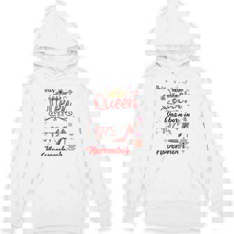 1975年11月 誕生日 この女王は1975年11月に生まれました パーカー - Kawaiitshirt