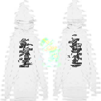 Golf St Patrick's Day Irish Leprechaun Golfer Golfing Hoodie - Thegiftio