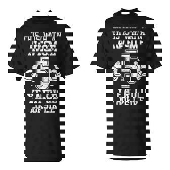 This Is What An Awesome 5 Year Old Looks Like 5Th Birthday T-Shirt - Thegiftio