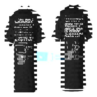 Das Glas Ist Immer Komplettoll Physiker Geschenk T-Shirt - Geschenkecke