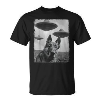 German Shepherd Dog Ufo Alien Extraterrestrial Selfie T-Shirt - Thegiftio UK