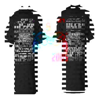 Level 21 Unlocked Awesome Since 2005 21St Birthday Gaming T-Shirt - Thegiftio