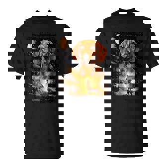 Vintage 90S Dachshund Howling At The Moon Wiener Dog Mom T-Shirt - Thegiftio