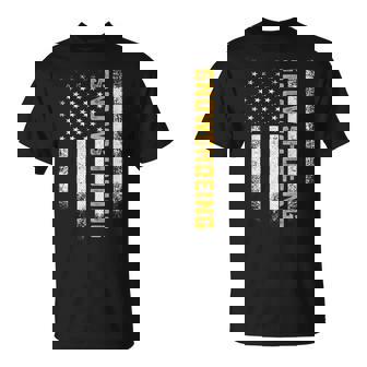 Vintage USA American Flag Snowshoeing Snowshoe Hiking T-Shirt | Mazezy