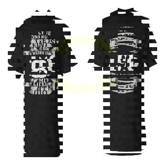 真の伝説は 1936 年に誕生しました ビンテージ 90 周年記念デザイン Tシャツ - Kawaiitshirt