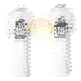 1966年からレトロ60歳の誕生日にヴィンテージで素晴らしい。 Tシャツ - Kawaiitshirt