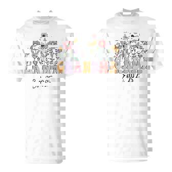 Grandma 2025 Promoted To Grandmother Est 2025 Floral Vintage T-Shirt - Thegiftio