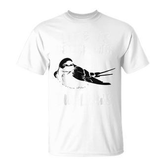 Regalo De Animal Con Forma De Pájaro Laida Es Mejor Con Golondrinas Camiseta unisex - Regaloses