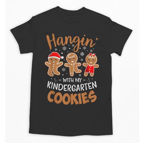 Hangin My Kindergarten Cookie Gingerbread Christmas Teacher For Men Women Kids Unisex T-Shirt - teacherstshirts.com DE
