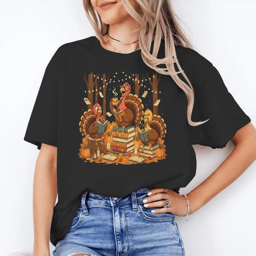 Librarian Turkey Reading Book Fall Thanksgiving Teacher Women's T-Shirt - teacherstshirts.com AU