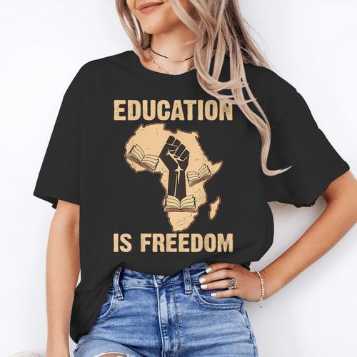 History Education Is Freedom African Map Black Teacher Women's T-Shirt - teacherstshirts.com DE