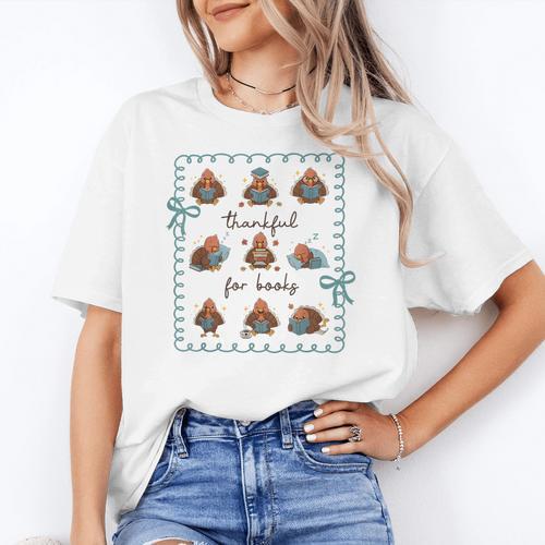 Thankful For Books Turkey Reading Book Lovers Fall Teacher Women's T-Shirt - teacherstshirts.com DE