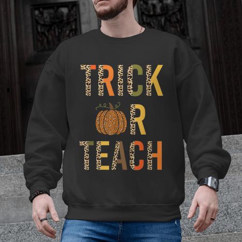 Leopard Trick Or Teach Halloween Teacher Costume Women Men Graphic Sweatshirt - teacherstshirts.com DE
