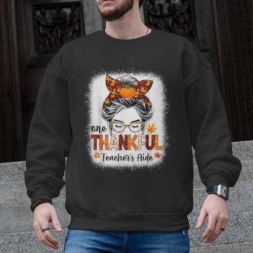 One Thankful Teacher's Aide Messy Bun Thanksgiving Fall Men Graphic Sweatshirt - teacherstshirts.com AU
